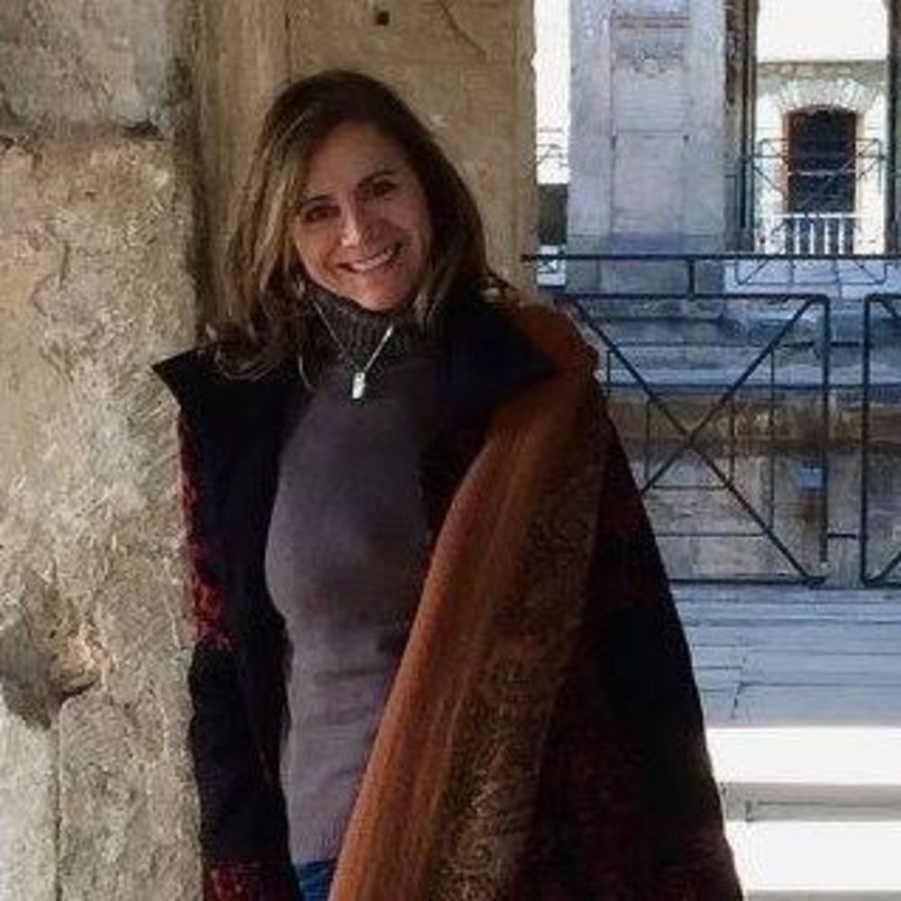 Meet your Posher, Liliana